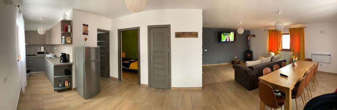 Casa Loredana Cartisoara Ngoại thất bức ảnh